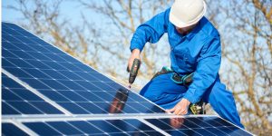 Installation Maintenance Panneaux Solaires Photovoltaïques à Leren